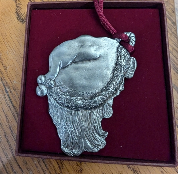 SEAGULL PEWTER SMILING SANTA ORNAMENT NIB - Picture 7 of 9